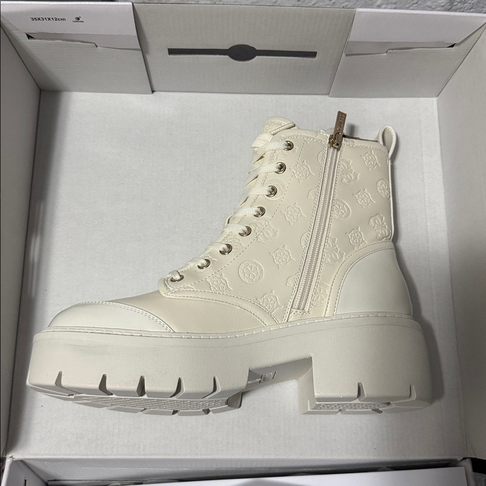 Guess Cream Combat Boots